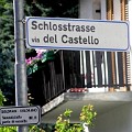 546 schlossstrasse  Neue Rechtschreibung, neue Probleme? Jedenfalls hat man es mit der Schlossstraße in Goldrain noch nicht ganz hinbekommen. Fotografiert von Alexander Ebner.