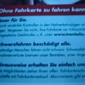 8 beschaedigt  "Schwarzfahren beschädigt alle" – und wer zahlt den "Beschädigten" Schadensersatz? Aushang in italienischen Zügen.