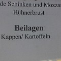 954 beilagen  Kappen statt Kraut als Beilage serviert man in einem Lokal am Bozner Boden.